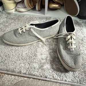 Womens Size 9 M Keds Grey with white dots sneakers